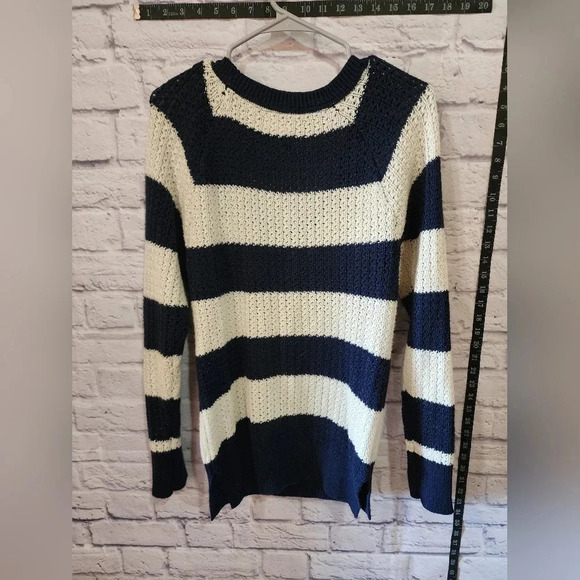 SO Striped Open-Knit Sweater Navy White Crochet Long Sleeve Lightweight Preppy L - Picture 2 of 4